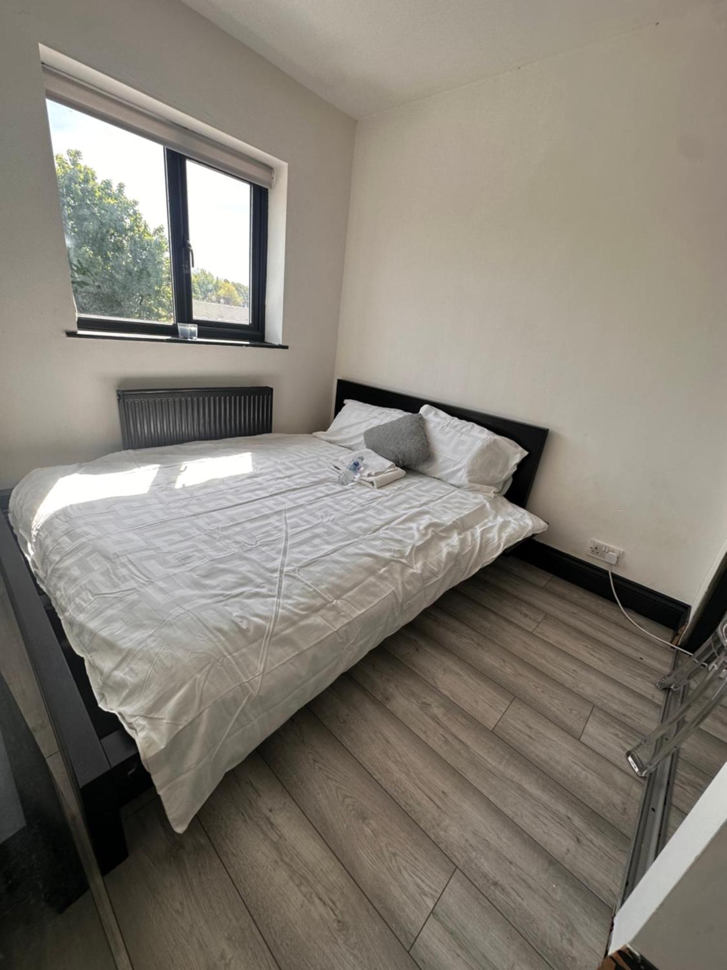 Spacious Double Near Train Station Бирмингем Экстерьер фото
